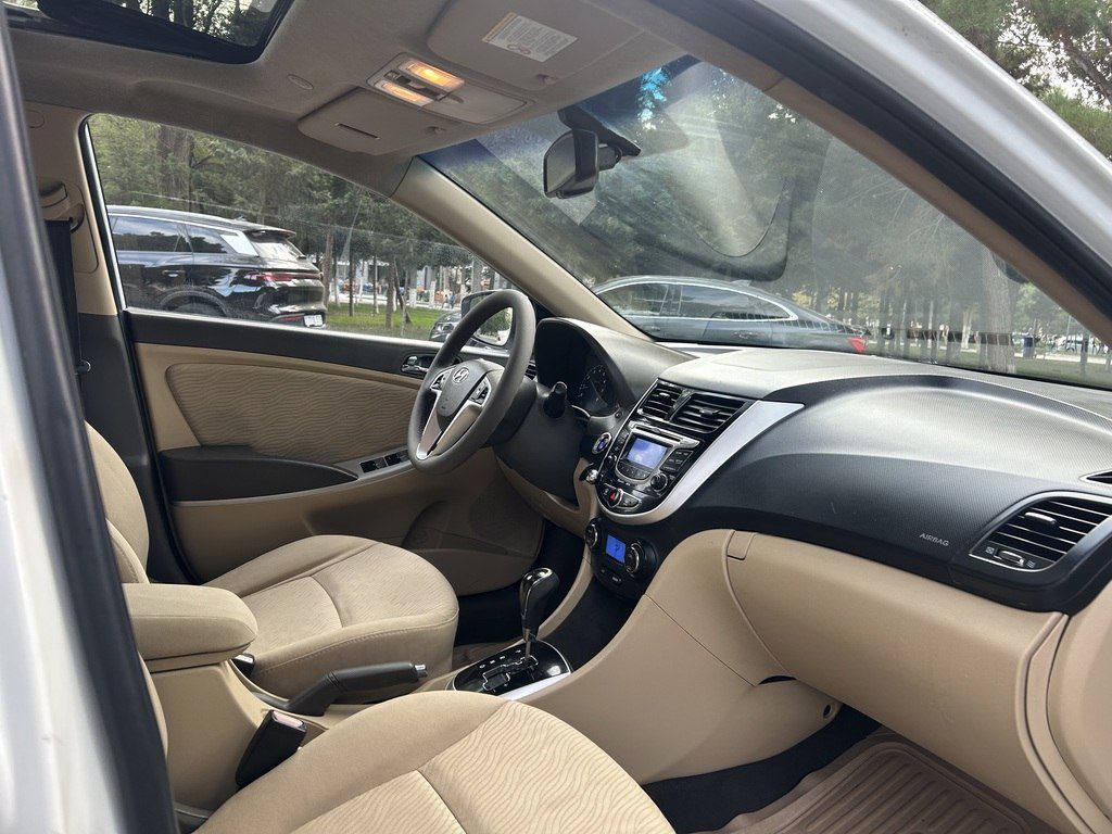 Hyundai Accent, 1.6 L, 2011 il, 215 000 km — Avtomobillər, Sumqayıt (11)