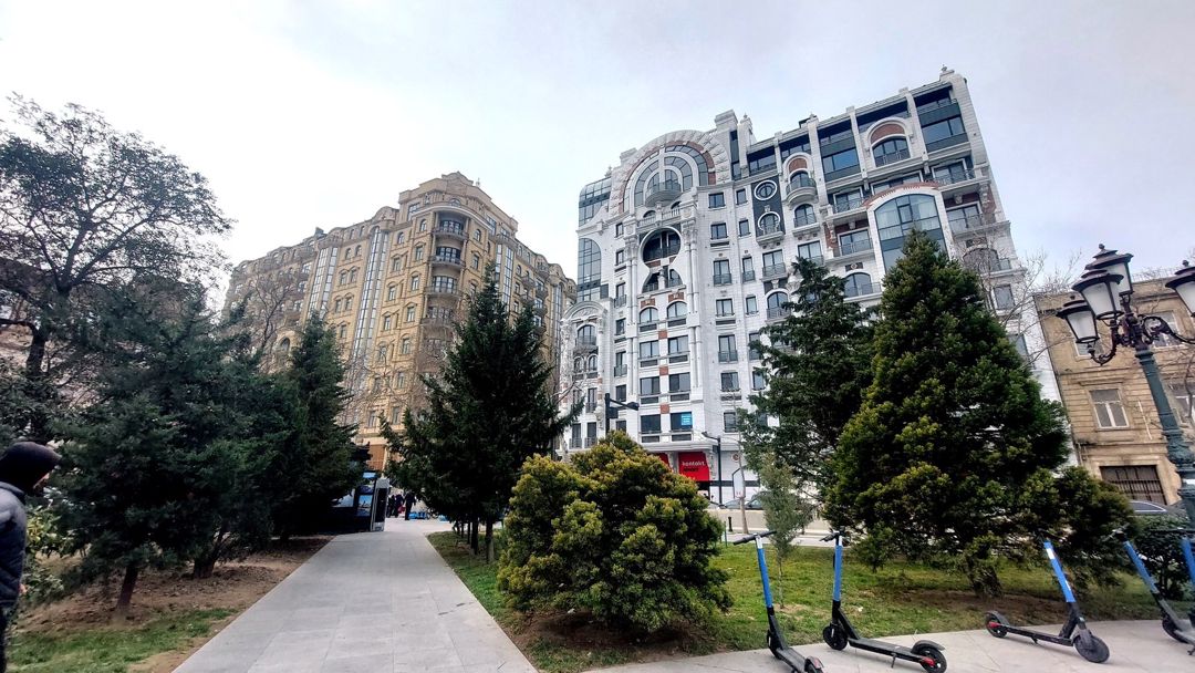 Satılır 4 otaqlı yeni tikili 210 m² — Mənzil, Bakı
