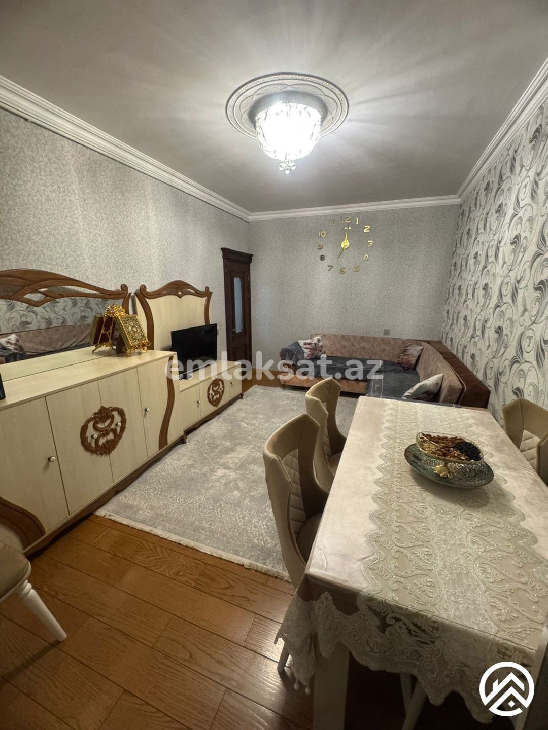 Satılır 4 otaq köhnə tikili 110 m², Yeni Günəşli — Mənzil, Bakı