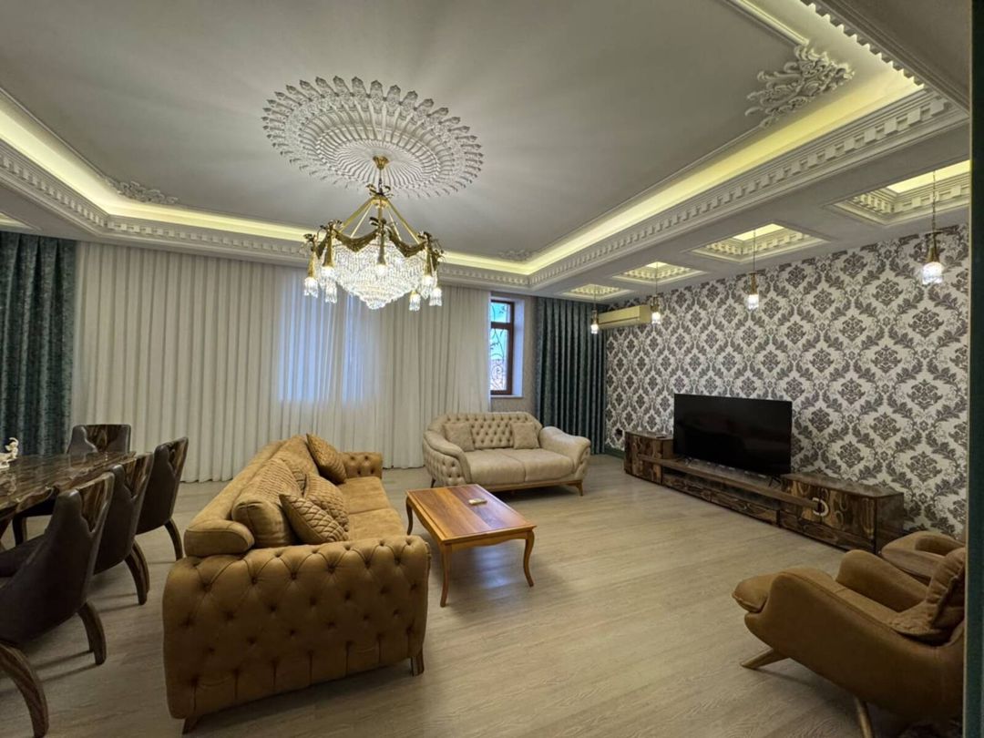 Satılır 5 otaqlı həyət evi/bağ evi 500 m² — Ev, villa, Bakı (4)