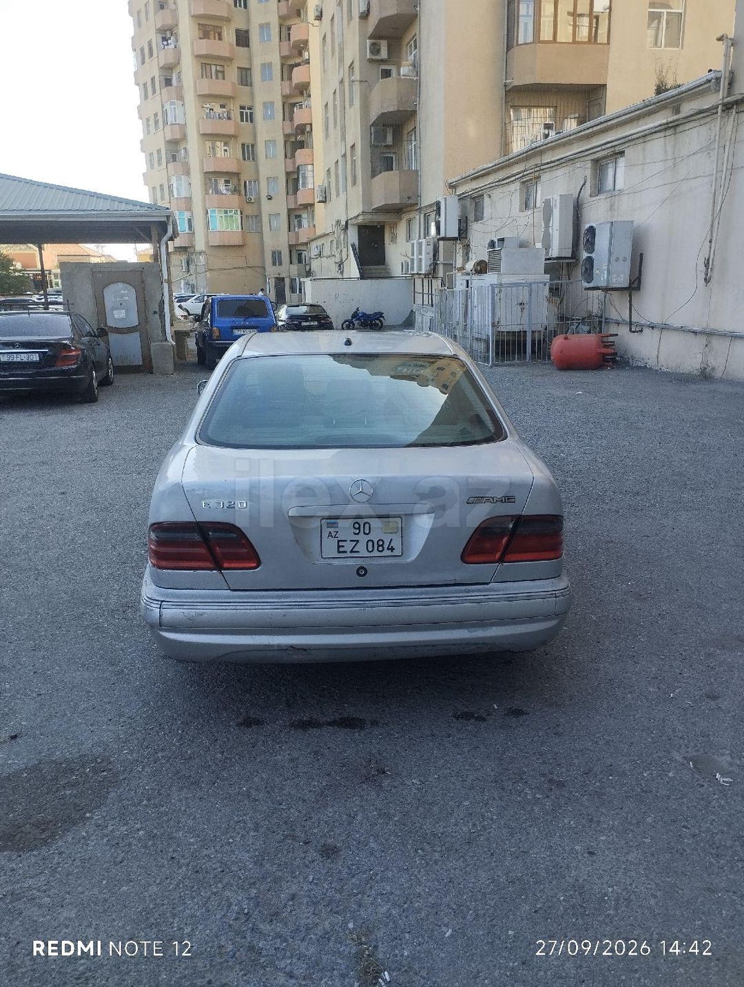 2001 Mercedes-Benz E 320, 3.2 L, 2001, 495,000 km — Avtomobillər, Bakı (5)