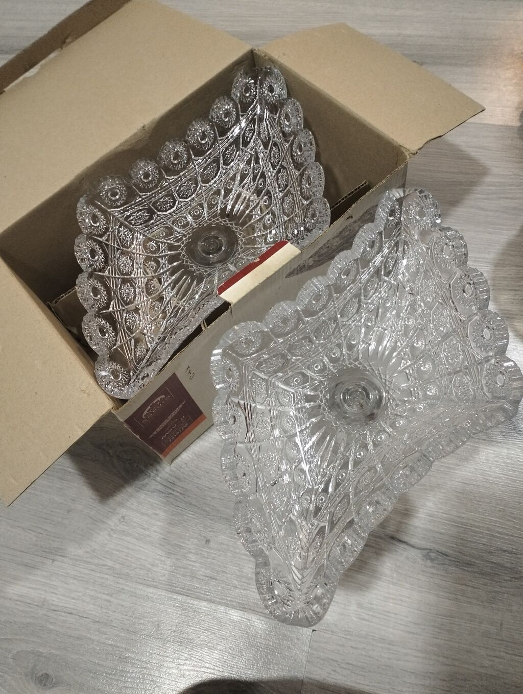 Kəsimli şüşə serving qabları – 2 ədəd dəstdə.2dene ayaqli şirniyat — Süfrə qabı, Bakı (2)