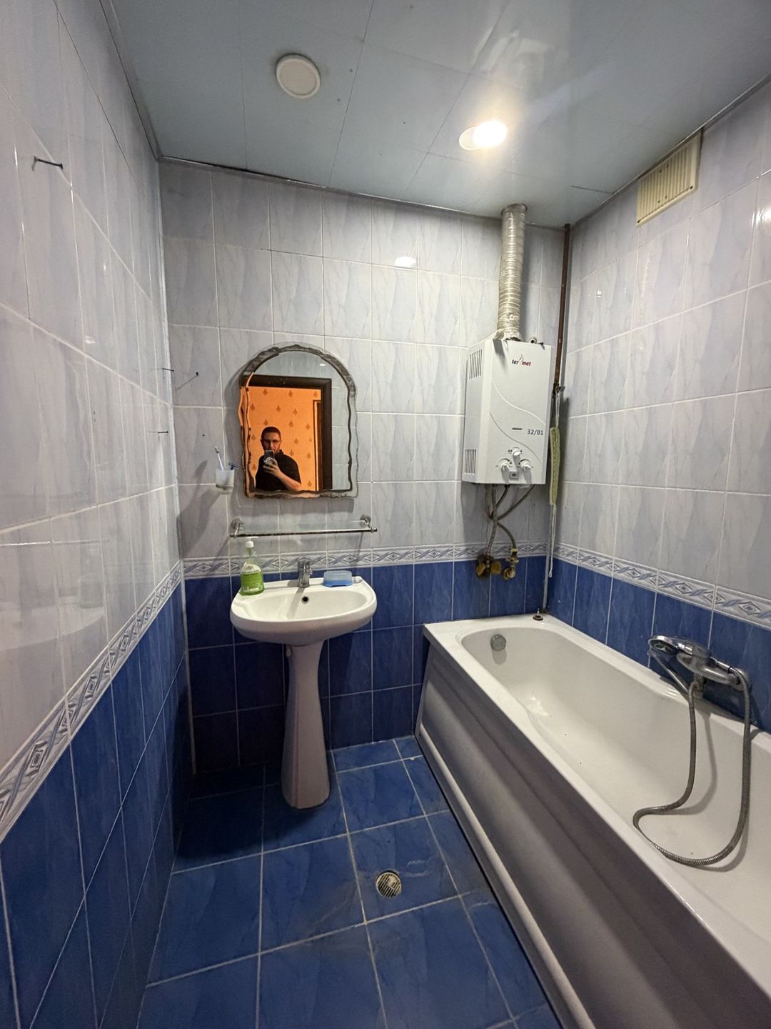 Satılır 2 otaqlı köhnə tikili 60 m² — Mənzil, Bakı (11)