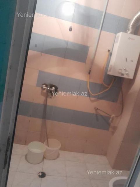 Satılır 2 otaqlı Bina evi menzil (Köhnə tikili), 49 m², Xətai rayonu — Bakı