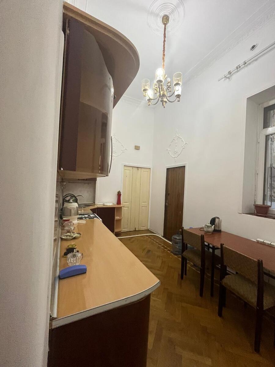 İcarəyə verilir 8 otaqlı ofis 360 m² — Ofis, Bakı (11)