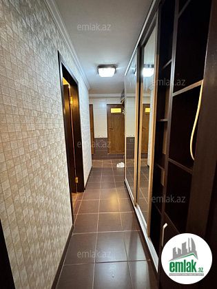 Satılır 2 otaqlı 55 m² köhnə tikili Ayna Sultanova heykəli — Mənzil (12)