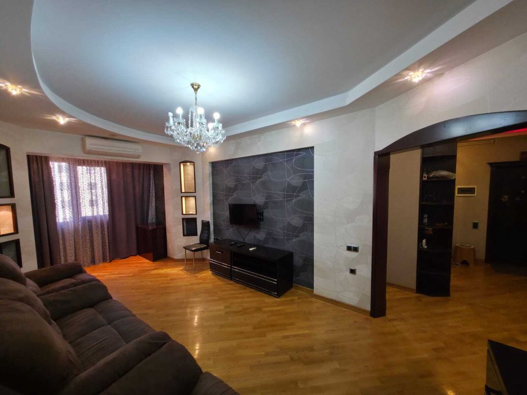 İcarəyə verilir 3 otaqlı köhnə tikili 65 m² — Mənzil, Bakı (2)