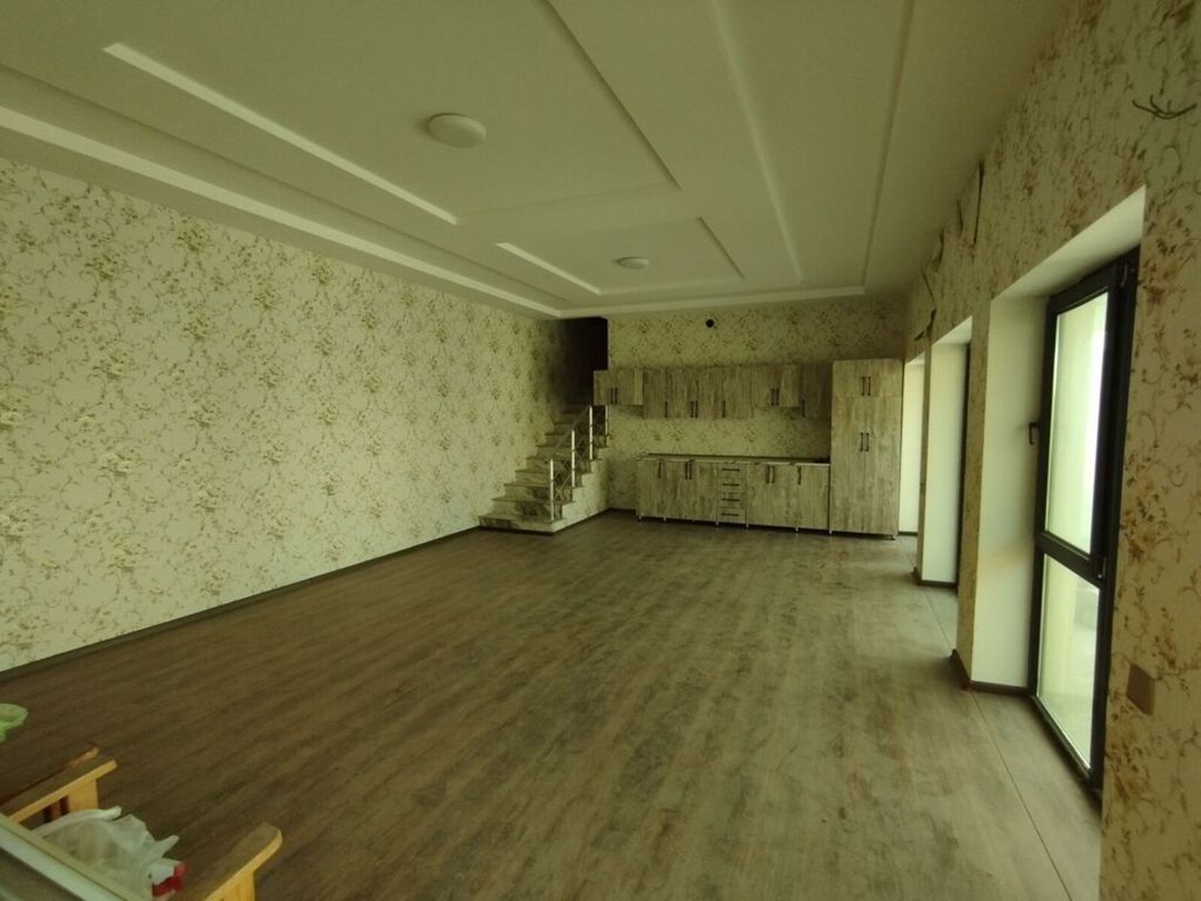 Satılır 3 otaqlı həyət evi/bağ evi 130 m² — Ev, villa, Bakı (12)