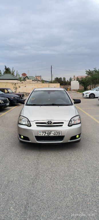 Toyota Corolla, 1.4 L, 2004 il, 298 000 km — Şirvan