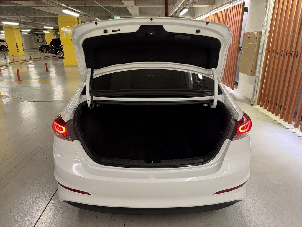 Hyundai Elantra, 2.0 L, 2018 il, 98 000 km — Avtomobillər, Gəncə (5)