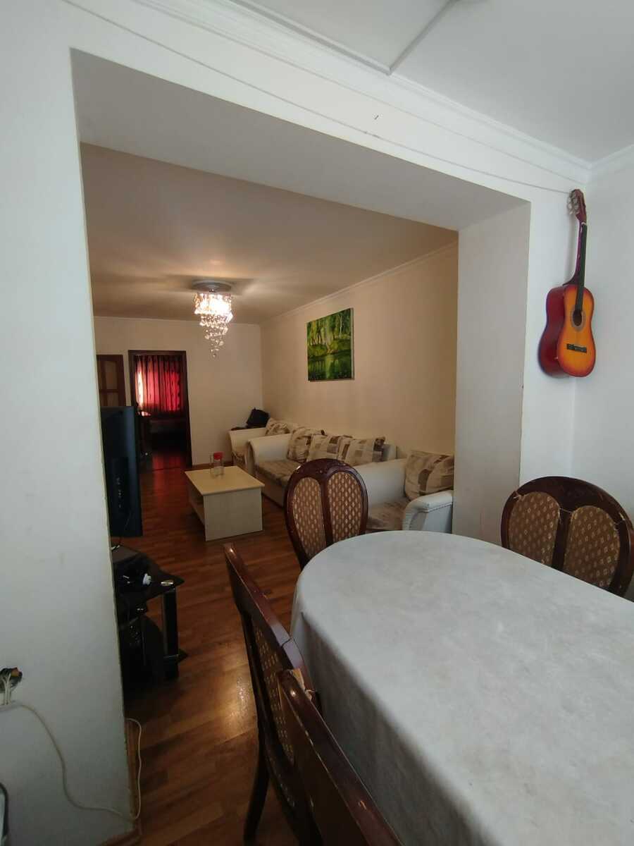 Satılır 3 otaqlı köhnə tikili 70 m² — Mənzil, Bakı (2)