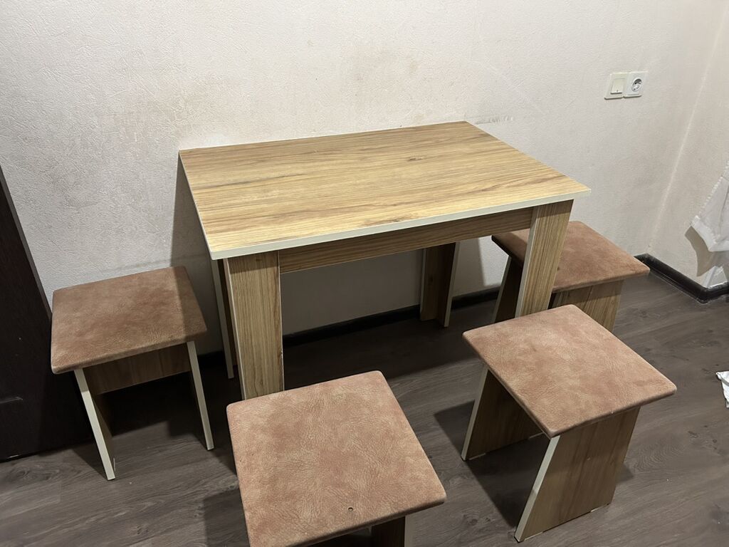 Mətbəx üçün, Yeni, Açılmayan, Dördbucaq masa, 4 stul — Masalar və stullar, Bakı (2)