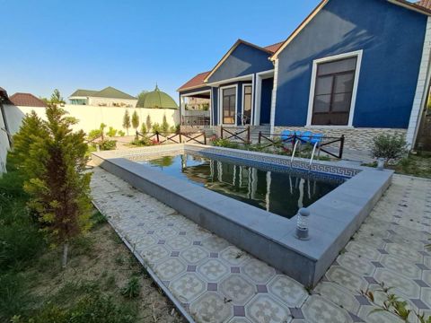 Satılır 4 otaqlı həyət evi/bağ evi 200 m² — Bakı
