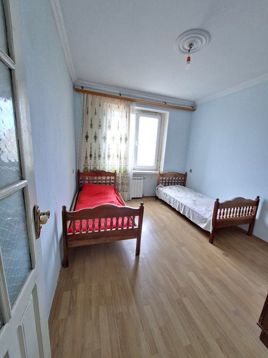 Satılır 2 otaqlı köhnə tikili 65 m² — Mənzil, Bakı (7)