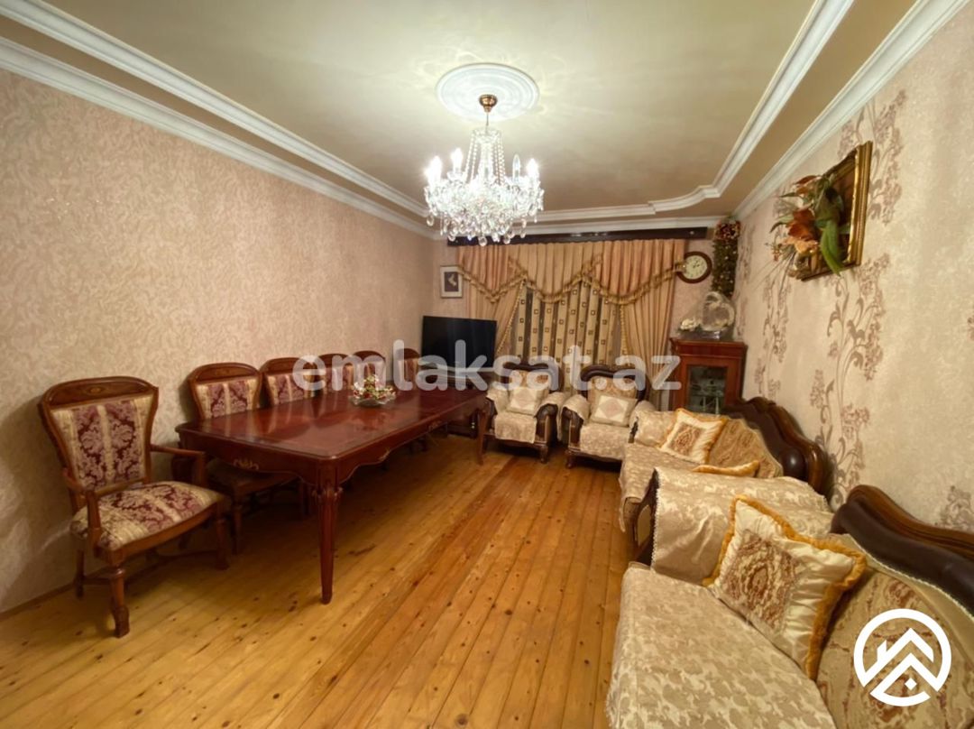 Satılır 4 otaq həyət evi / bağ evi 146 m², Qaraçuxur — Ev, villa, Bakı (3)