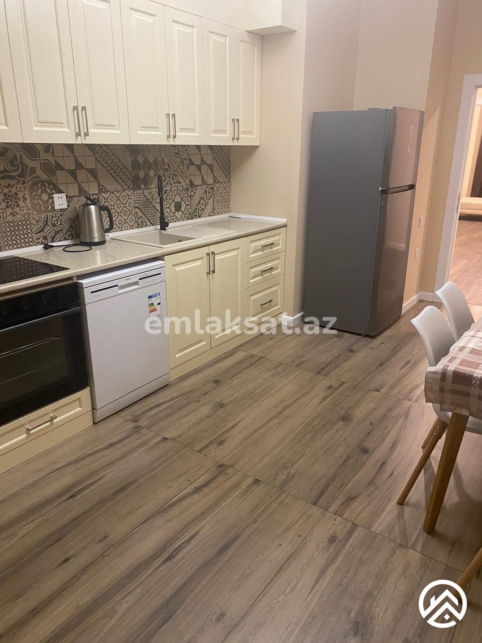Kirayə (aylıq) 3 otaq yeni tikili 130 m², Ağ şəhər — Mənzil, Bakı (3)