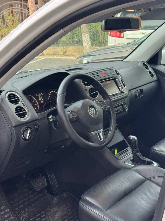 Volkswagen Tiguan, 2.0 L, 2010 il, 240 000 km — Avtomobillər, Sumqayıt (9)