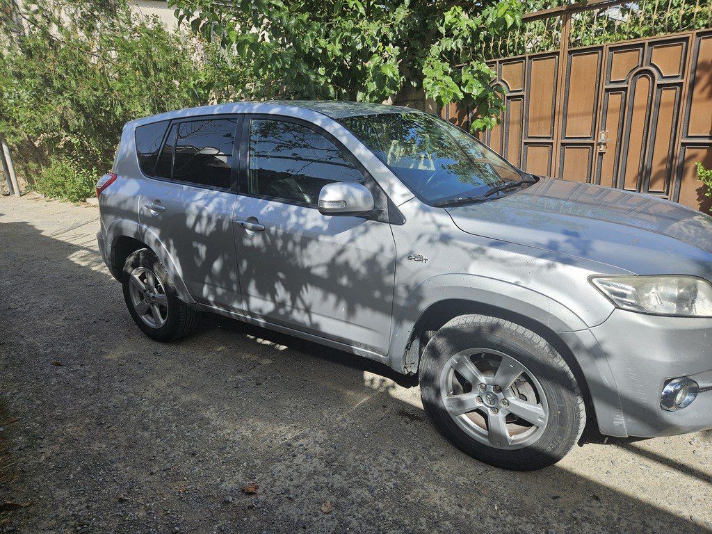 Toyota RAV4, 2.2 L, 2011 il, 163 000 km 99-RD-958 — Avtomobillər, Bakı (4)