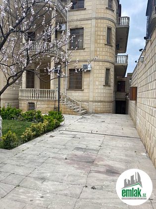 Satılır 8 otaqlı 350 m² villa Bakıxanov — Ev, villa (2)