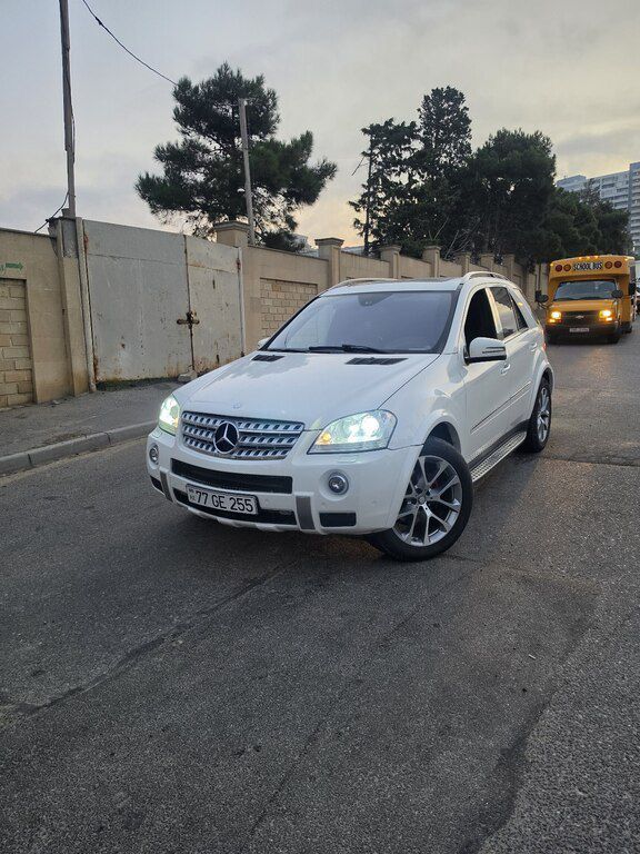 Mercedes ML 350 4MATIC, 3.0 L, 2007 il, 135 000 km 77-GE-255 — Avtomobillər, Bakı (3)