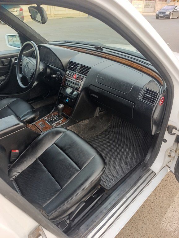 Mercedes C 230, 2.3 L, 1998 il, 285 000 km — Avtomobillər, Bakı (9)