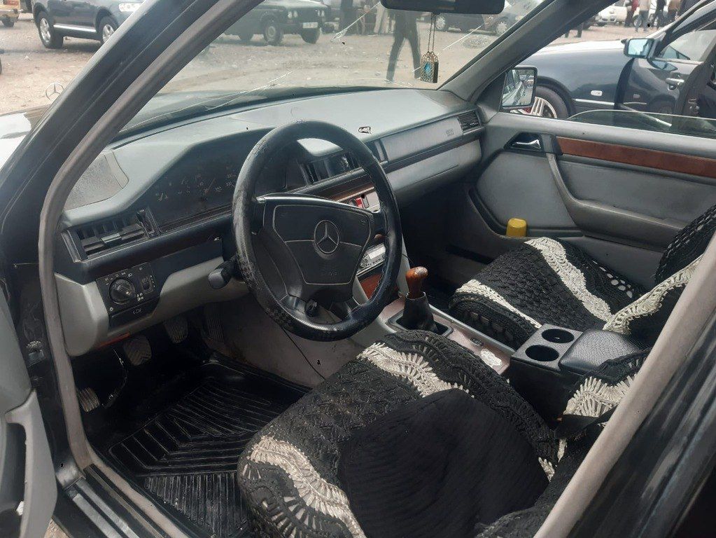 Mercedes 250 D, 2.5 L, 1994 il, 200 000 km 10-XK-164 — Avtomobillər, Bakı (5)