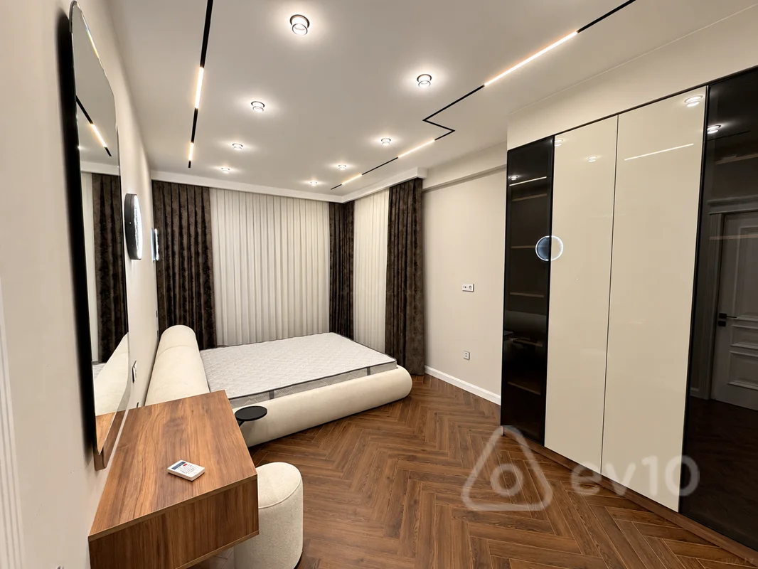 3 otaqlı mənzil, 110 m², Ayaz İsmayılov küçəsi — kirayə — Mənzil, Bakı (8)