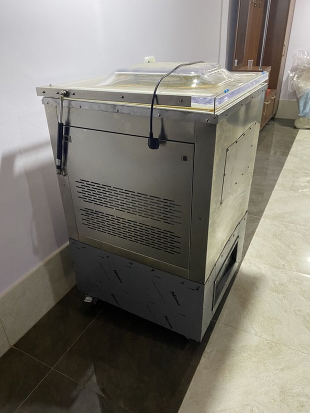 Sənaye tipli vakuum qablaşdırma aparatı - Model: Automatic — Stanoklar, Şəmkir (6)