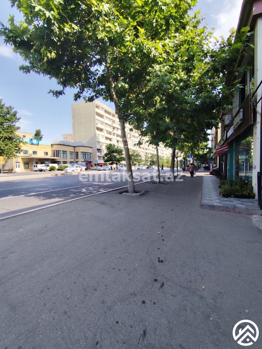 Satılır 2 otaq köhnə tikili 55 m², İnşaatçılar metrosu — Mənzil, Bakı (2)