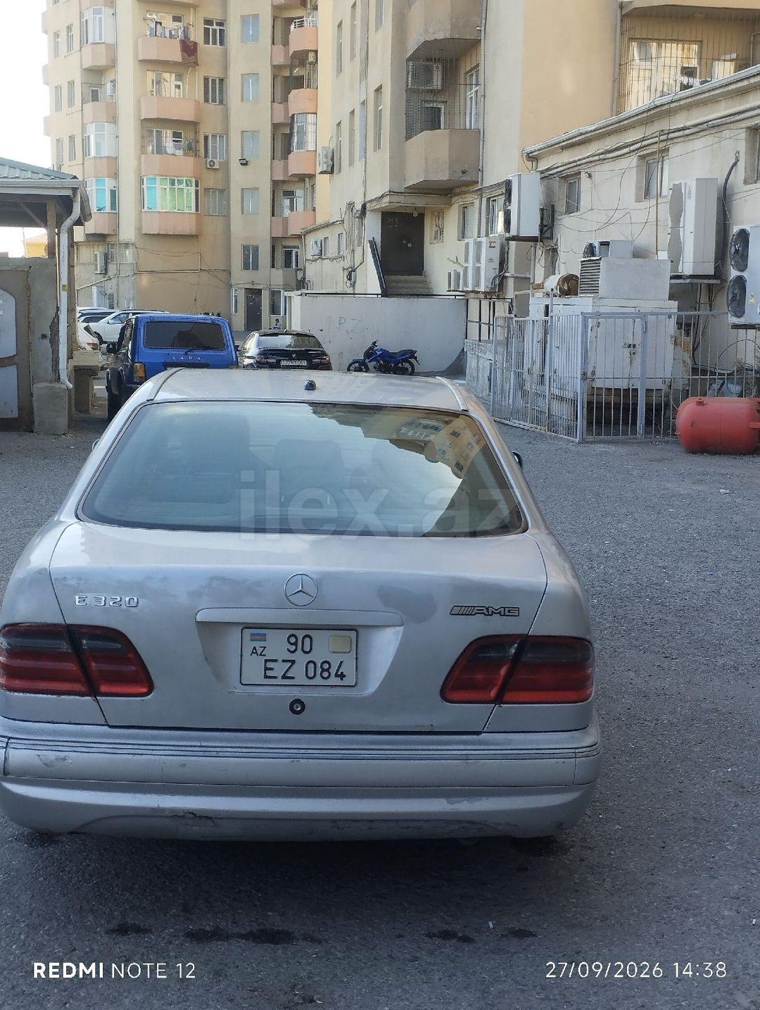 2001 Mercedes-Benz E 320, 3.2 L, 2001, 495,000 km — Avtomobillər, Bakı (8)