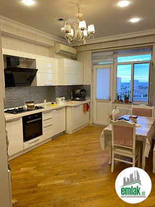 Satılır 3 otaqlı 152 m² yeni tikili Qara Qarayev m