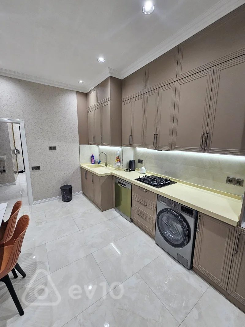 3 otaqlı mənzil, 95 m², Azadlıq prospekti — Mənzil, Bakı (8)