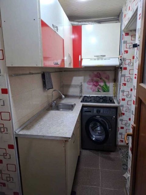 Satılır 2 otaqlı köhnə tikili 34.8 m² — Bakı
