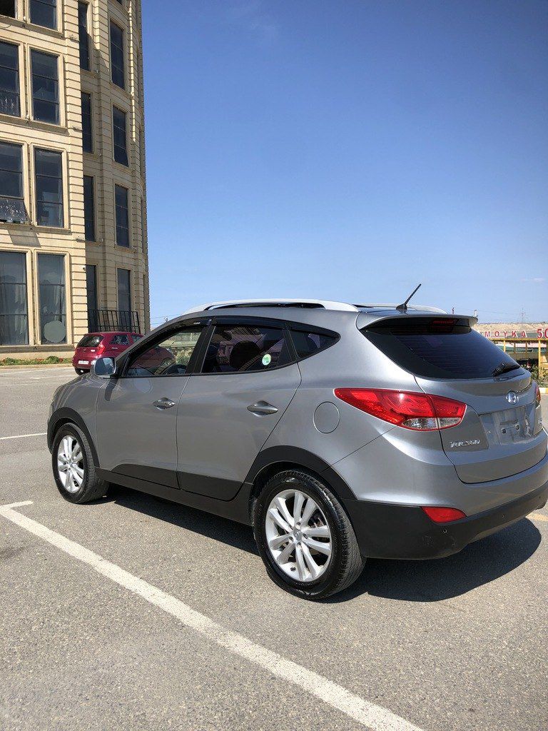 Hyundai Tucson, 2.0 L, 2011 il, 255 000 km — Avtomobillər, Bakı (4)