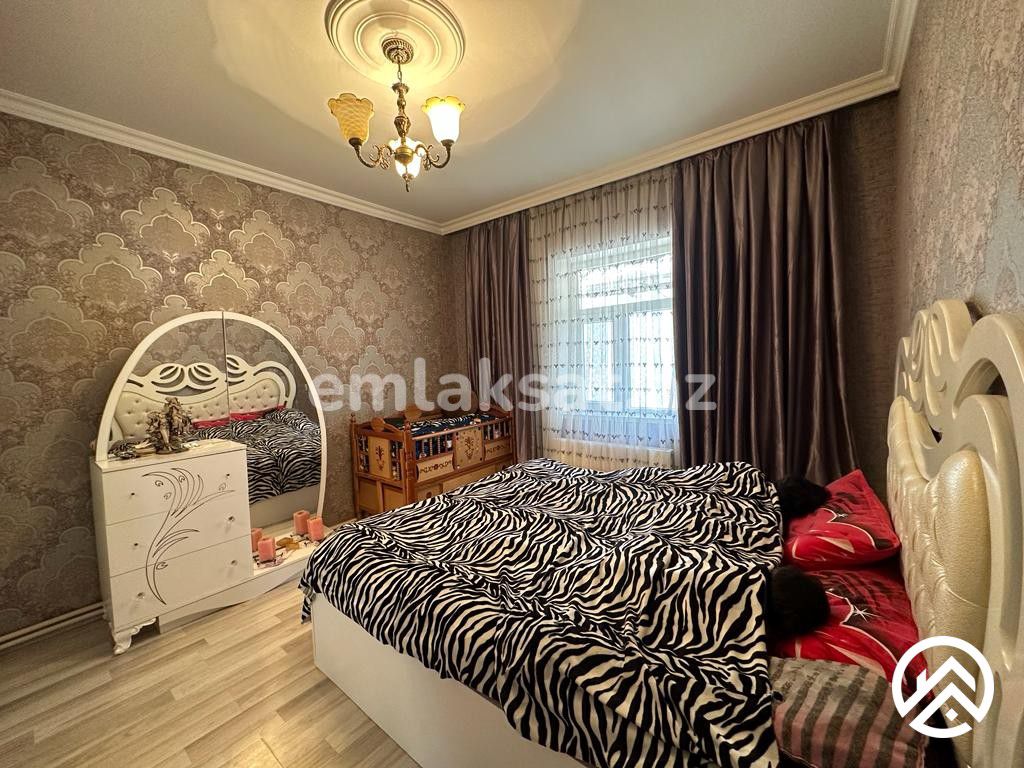 Satılır 5 otaq həyət evi / bağ evi 250 m², Binəqədi — Ev, villa, Bakı (12)