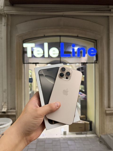IPhone 16 Pro Max, 256 GB, Desert Titanium, Zəmanət, Kredit, Face ID — Bakı