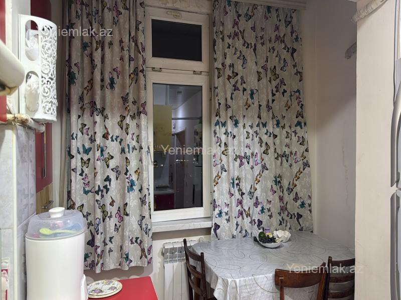 Satılır 2 otaqlı Bina evi menzil (Köhnə tikili), 65 m², Xətai rayonu — Mənzil, Bakı (9)