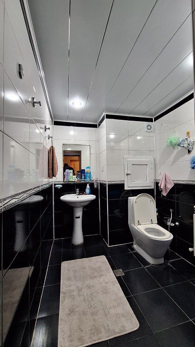 Satılır 2 otaqlı köhnə tikili 75 m² — Mənzil, Bakı (10)