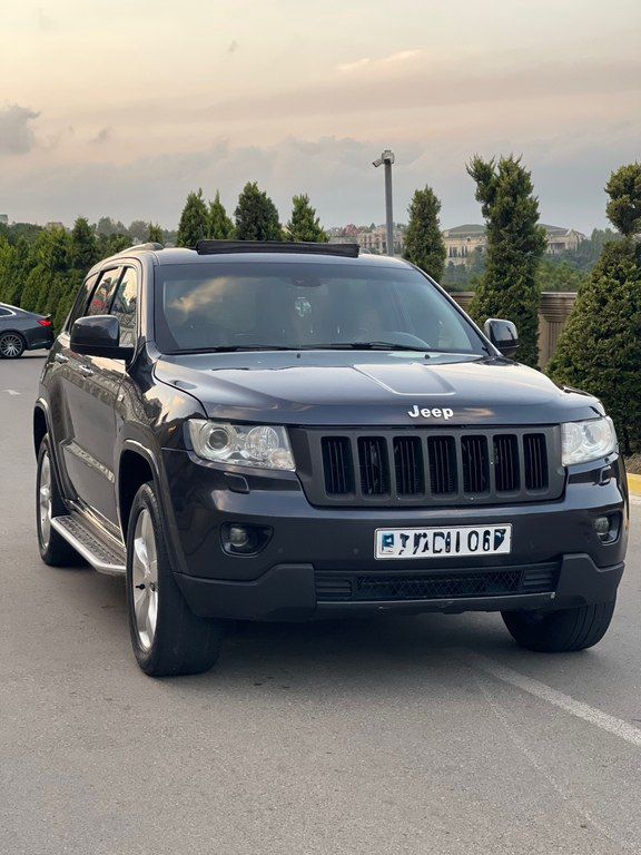 Jeep Grand Cherokee, 3.6 L, 2012 il, 260 150 km — Avtomobillər, Bakı (2)