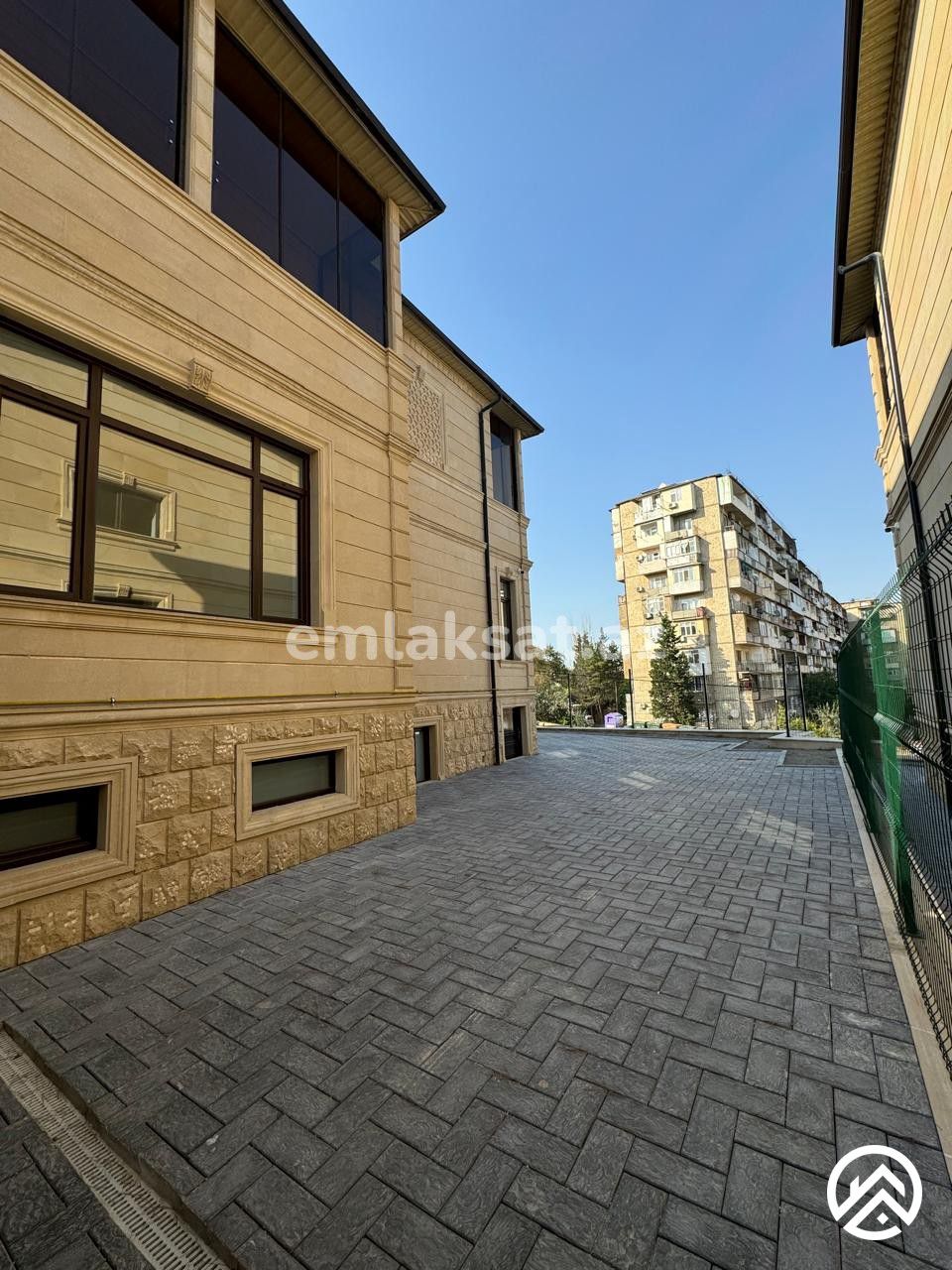 Satılır 6 otaq həyət evi / bağ evi 317 m², Köhnə Günəşli — Ev, villa, Bakı (8)