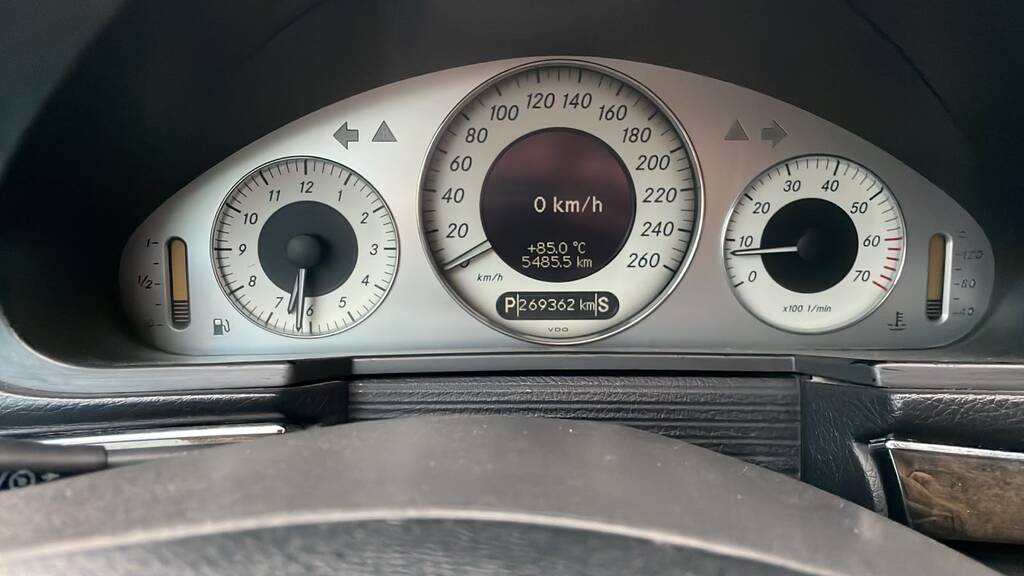 Mercedes E 320, 3.2 L, 2002 il, 269 362 km 08-BL-108 — Avtomobillər, Balakən (11)
