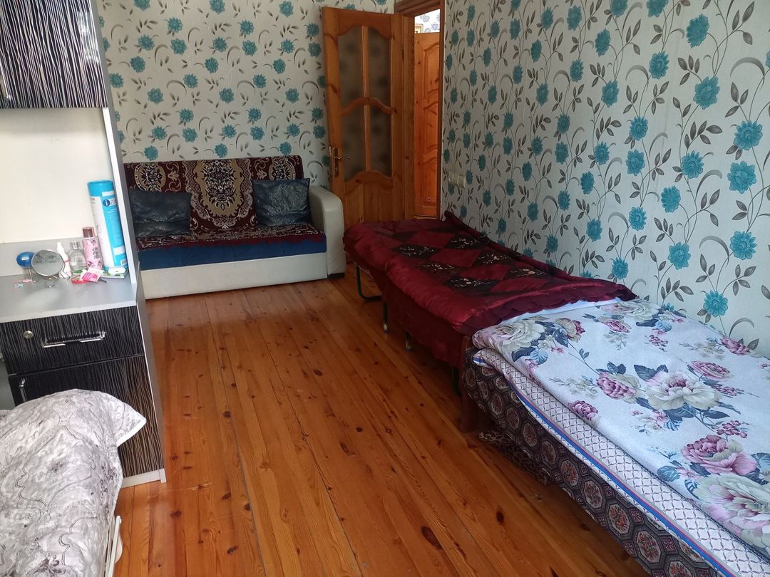 İcarəyə verilir 3 otaqlı köhnə tikili 75 m² — Mənzil, Bakı (5)
