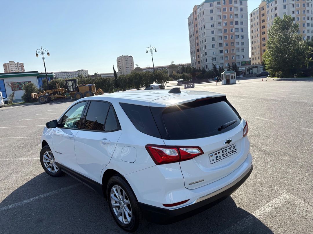 2018 Chevrolet Equinox, 2018, 188,000 km — Avtomobillər, Sumqayıt (4)