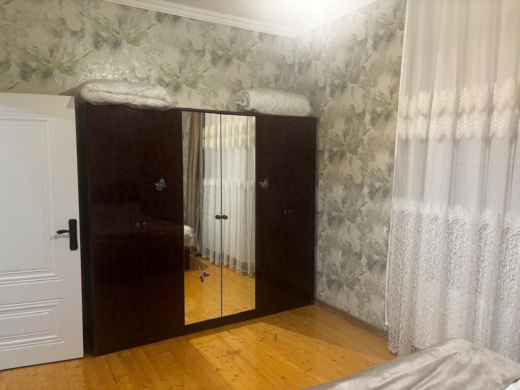 200 kv. m, 4 otaqlı, Kombi — Ev, villa, Qəbələ (10)