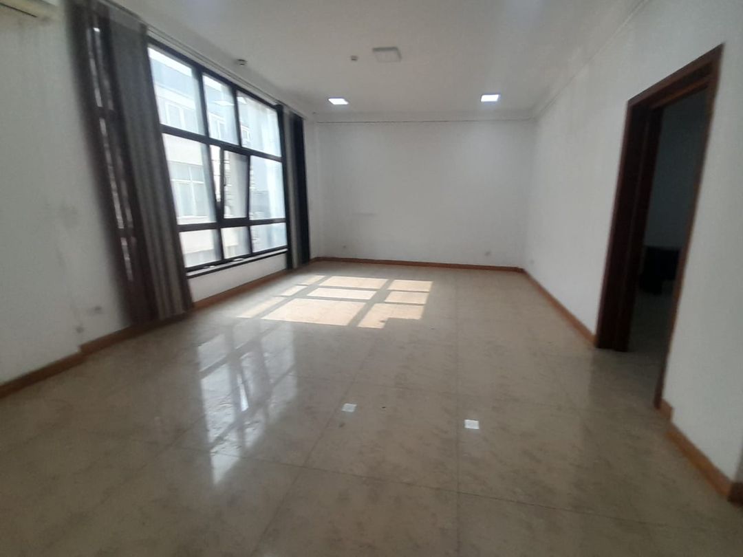 İcarə: 4 otaqlı Ofis, 110 m², Nəriman Nərimanov rayonu — Ofis, Bakı (10)