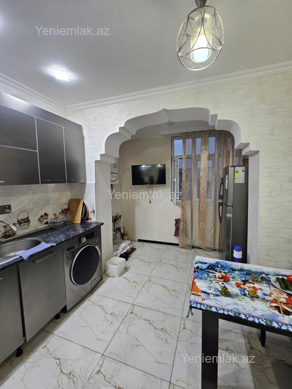 Satılır 5 otaqlı Bina evi menzil (Köhnə tikili), 102 m², 9-cu mikrorayon — Mənzil, Sumqayıt (4)