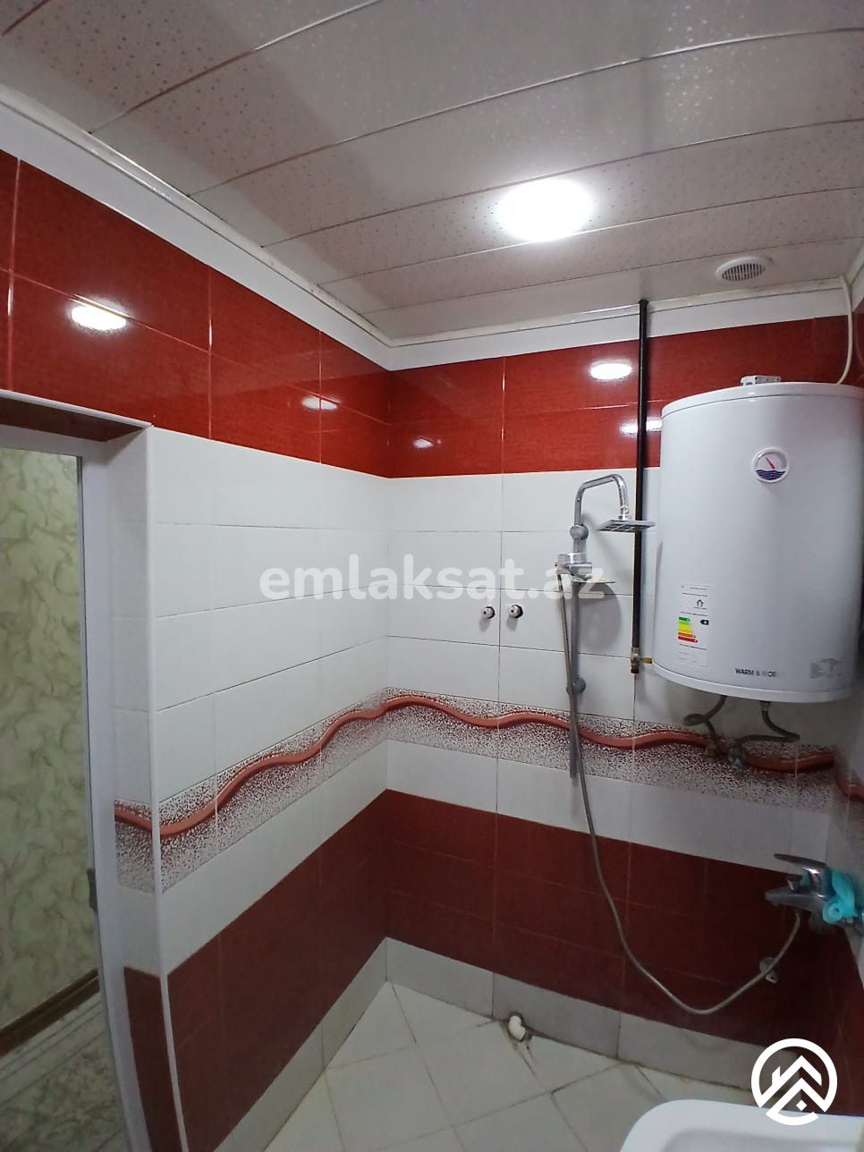 Satılır 3 otaq köhnə tikili 80 m², Avtovağzal metrosu — Mənzil, Bakı (7)