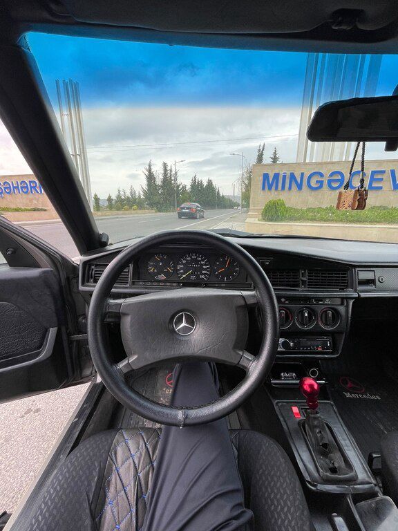 Mercedes 190, 1.8 L, 1992 il, 181 883 km 77-CT-627 — Avtomobillər, Mingəçevir (6)