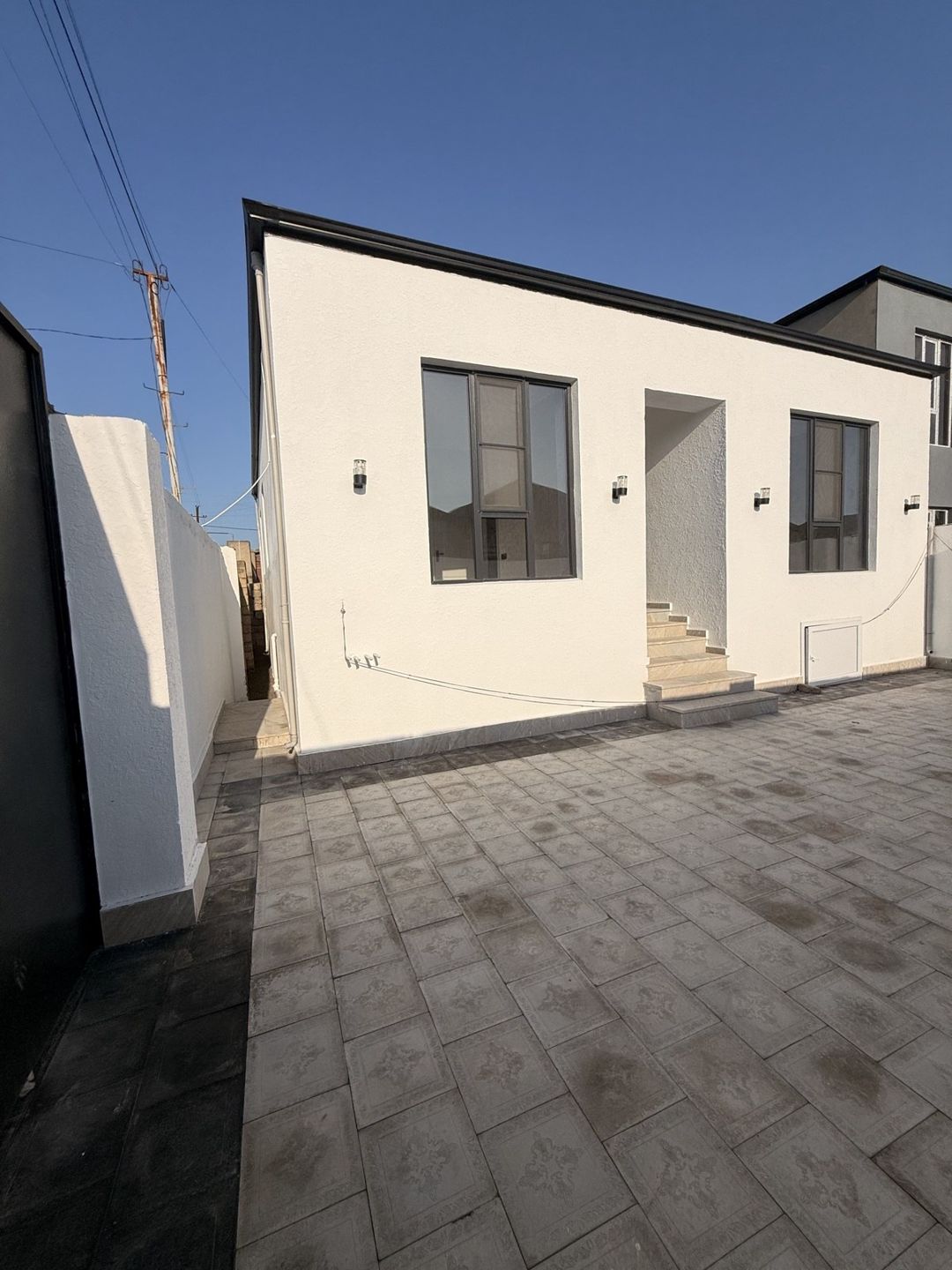 Satılır 4 otaqlı həyət evi/bağ evi 130 m² — Ev, villa, Bakı (2)
