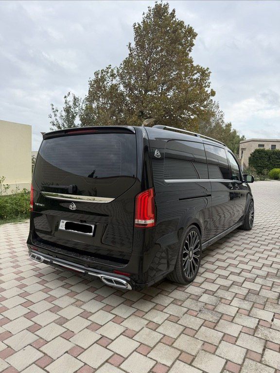 Mercedes V 220d, 2.0 L, 2021 il, 109 000 km — Avtomobillər, Bakı (4)